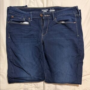 Denizen from Levi's Women's Dark Blue Jeggings